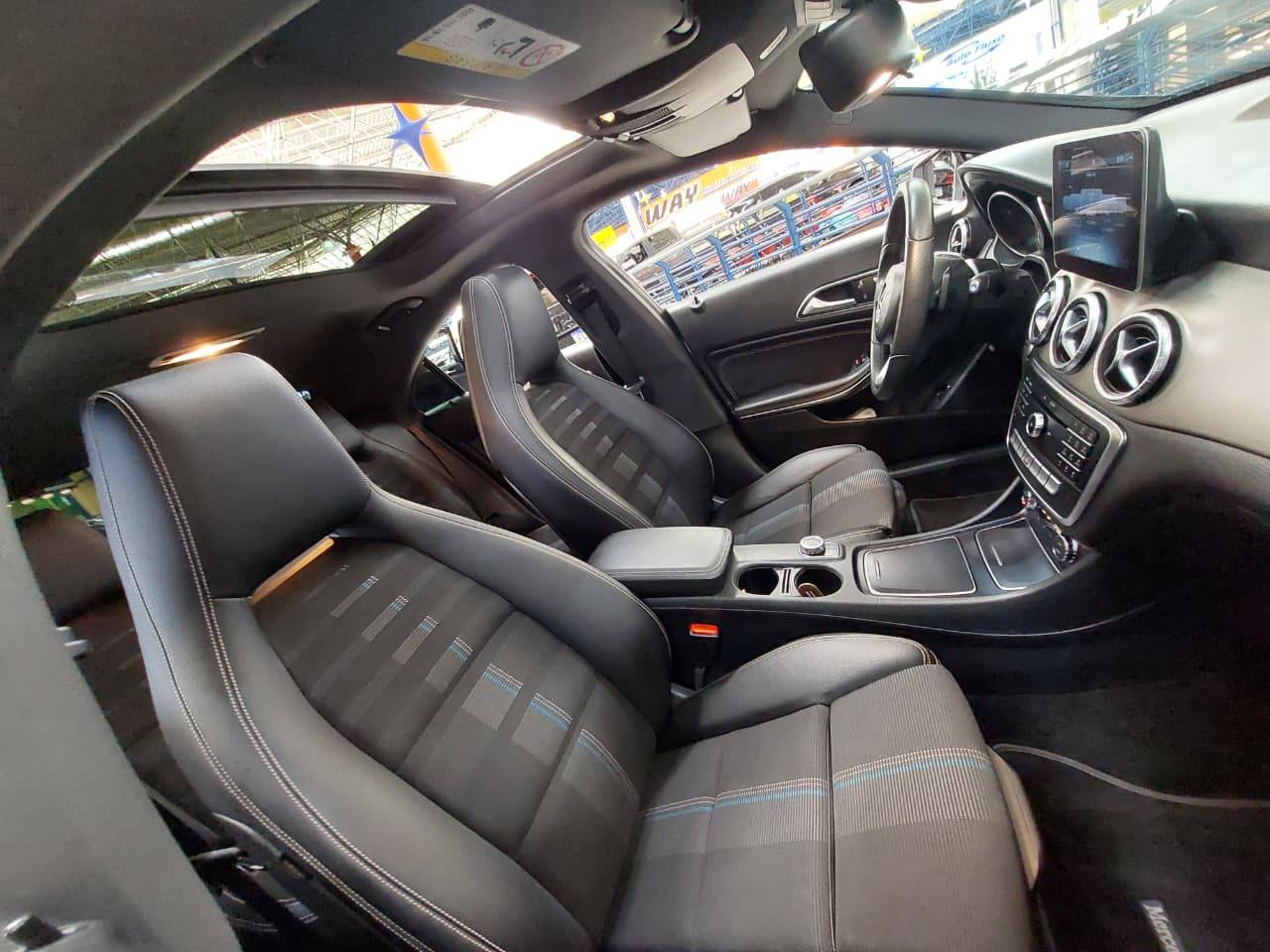 MERCEDES-BENZ CLA 200