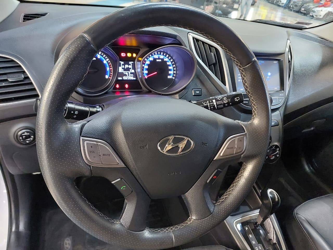 HYUNDAI HB20X