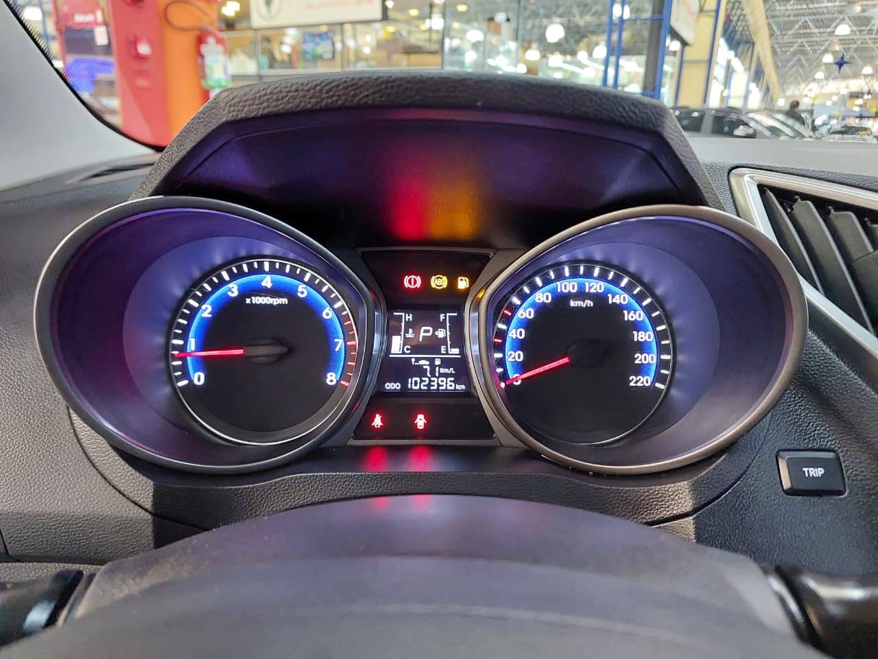 HYUNDAI HB20X