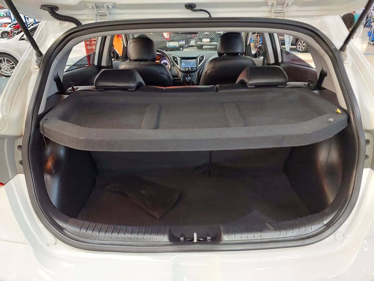 HYUNDAI HB20X