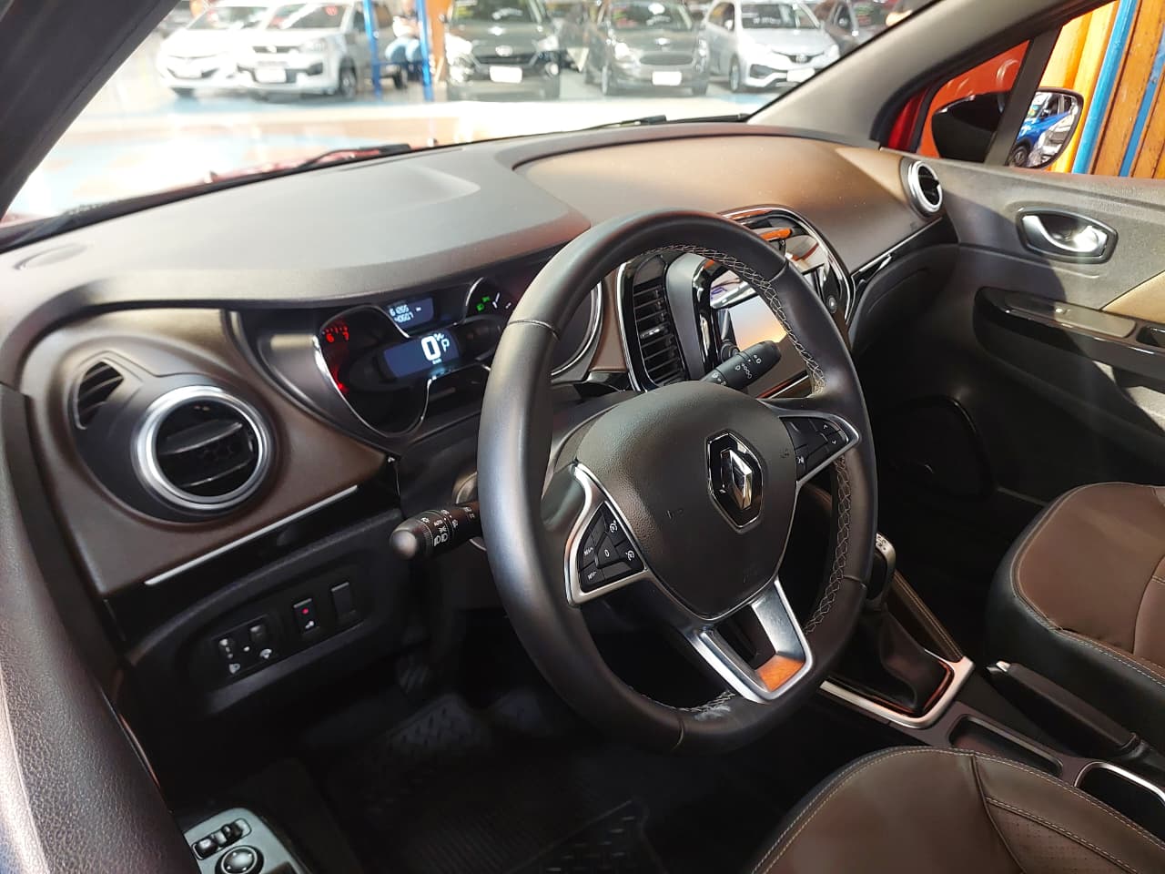 RENAULT CAPTUR