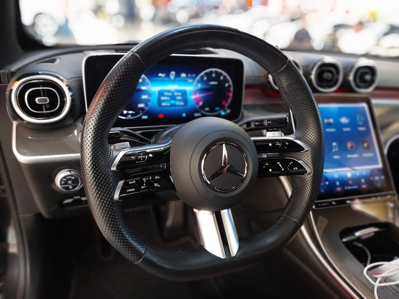 MERCEDES-BENZ C 300