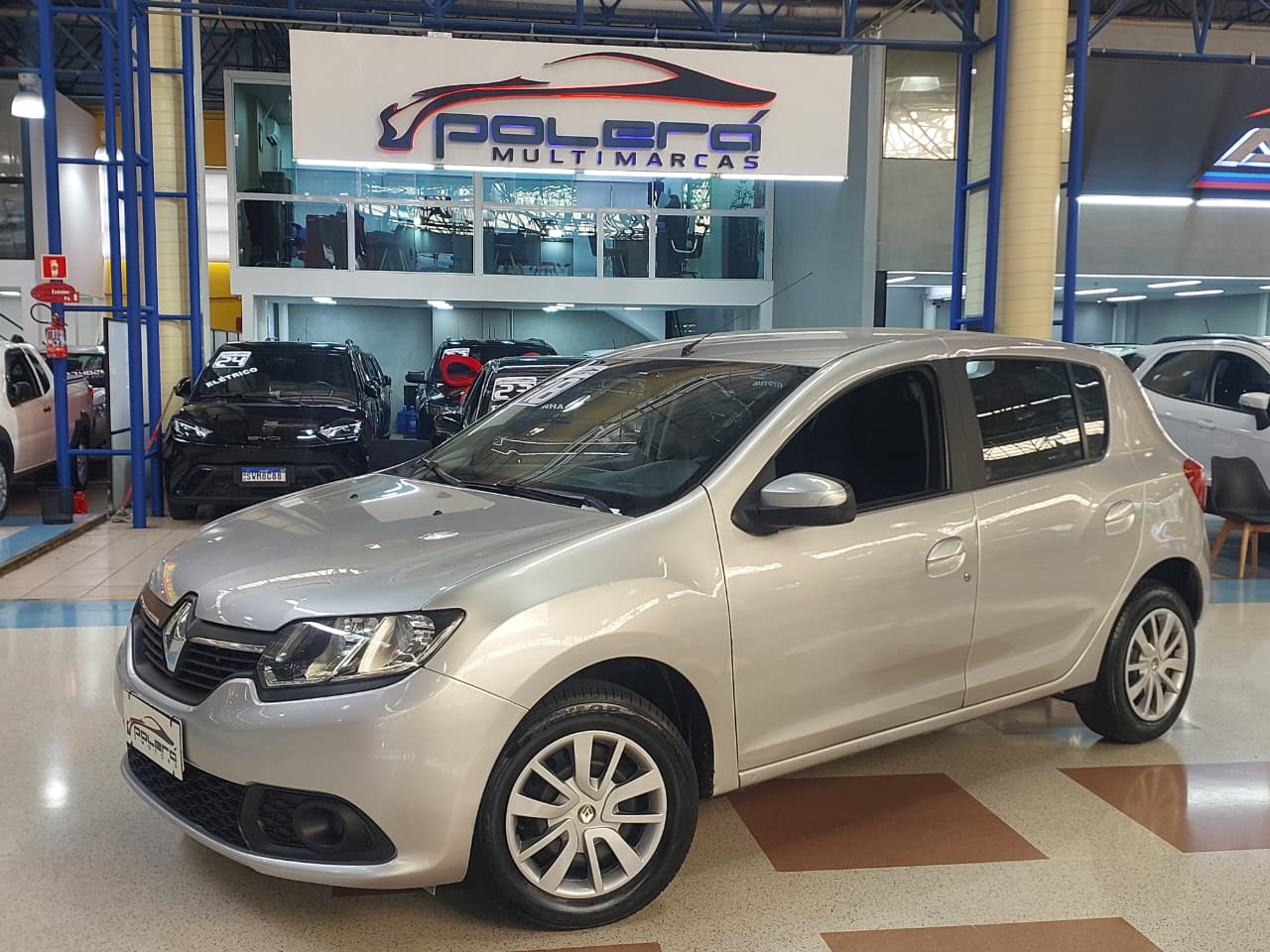 RENAULT SANDERO