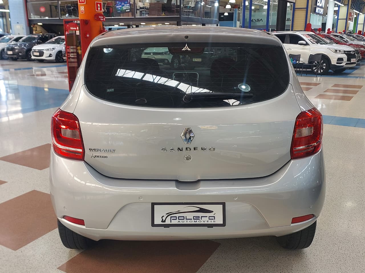 RENAULT SANDERO