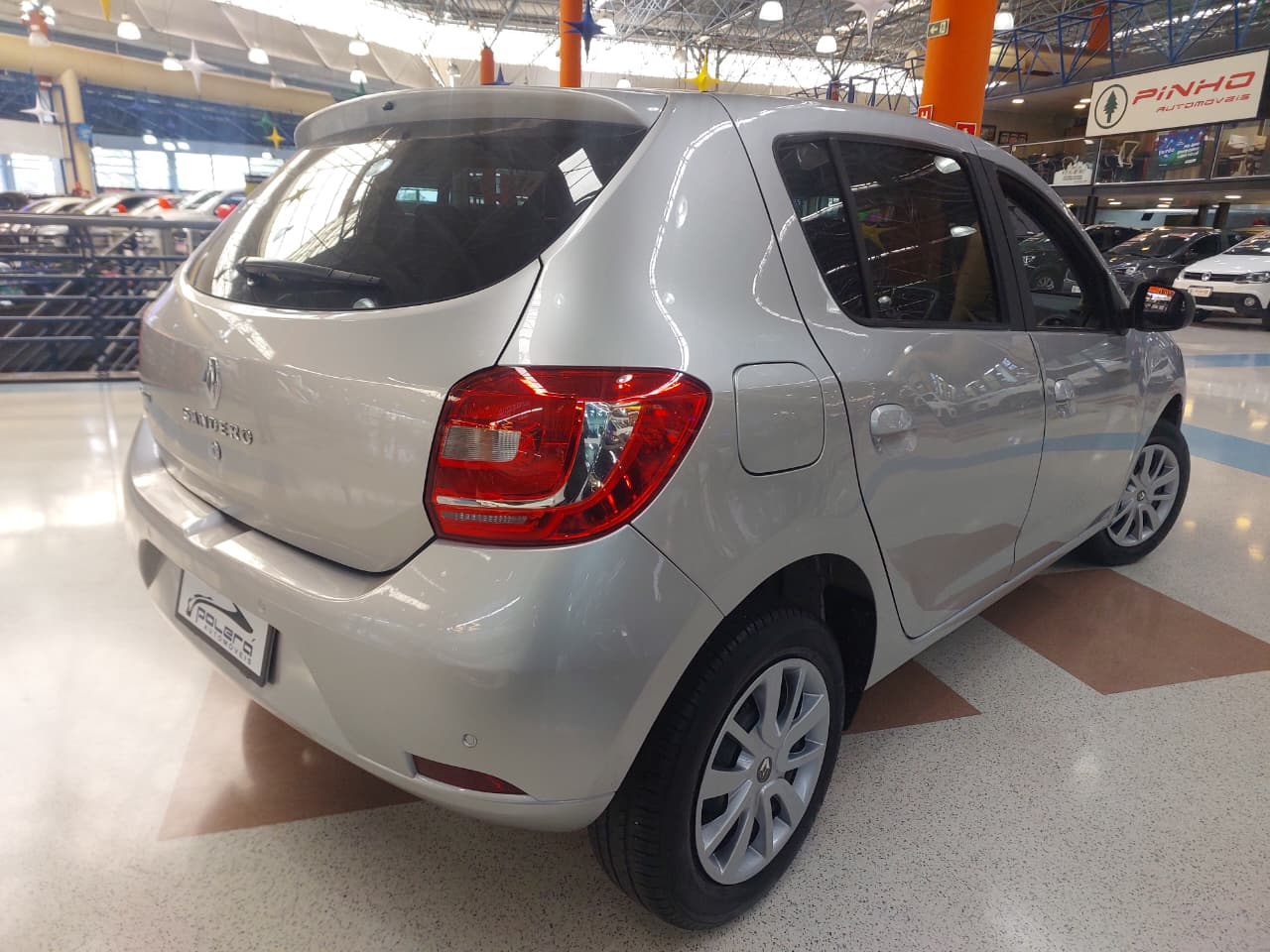RENAULT SANDERO