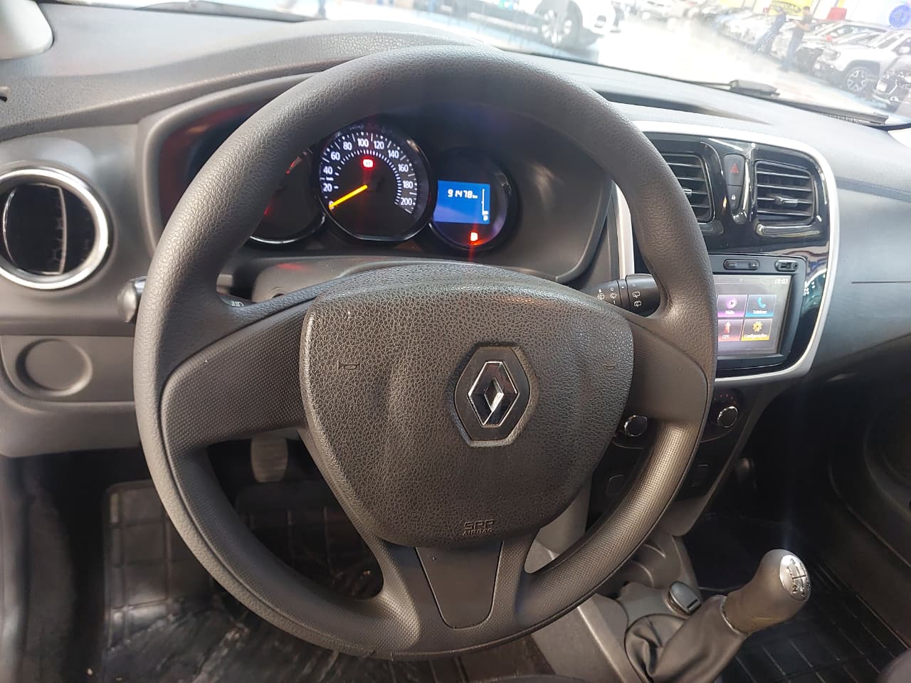 RENAULT SANDERO