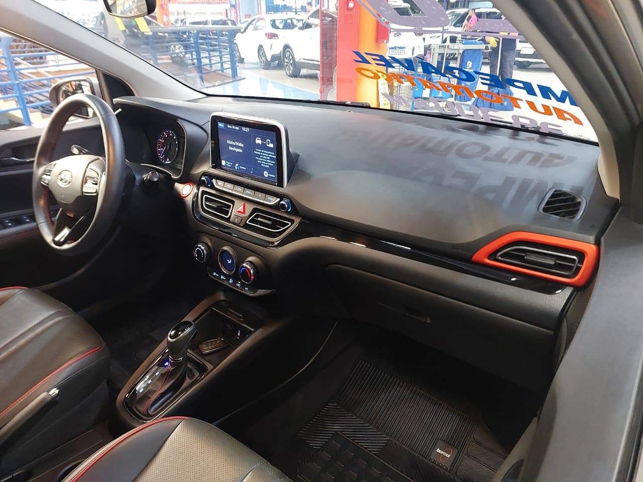 HYUNDAI HB20X