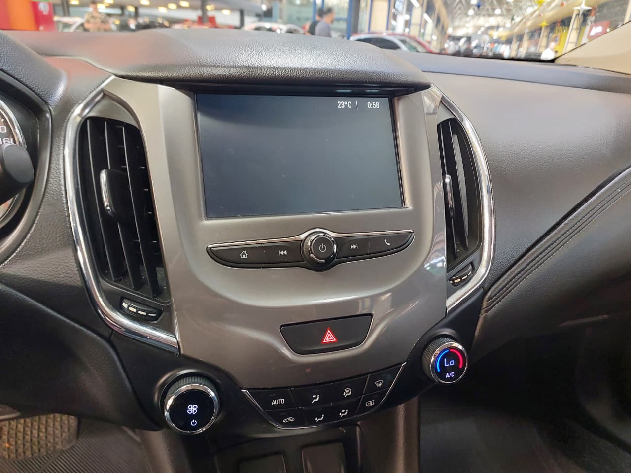 CHEVROLET CRUZE