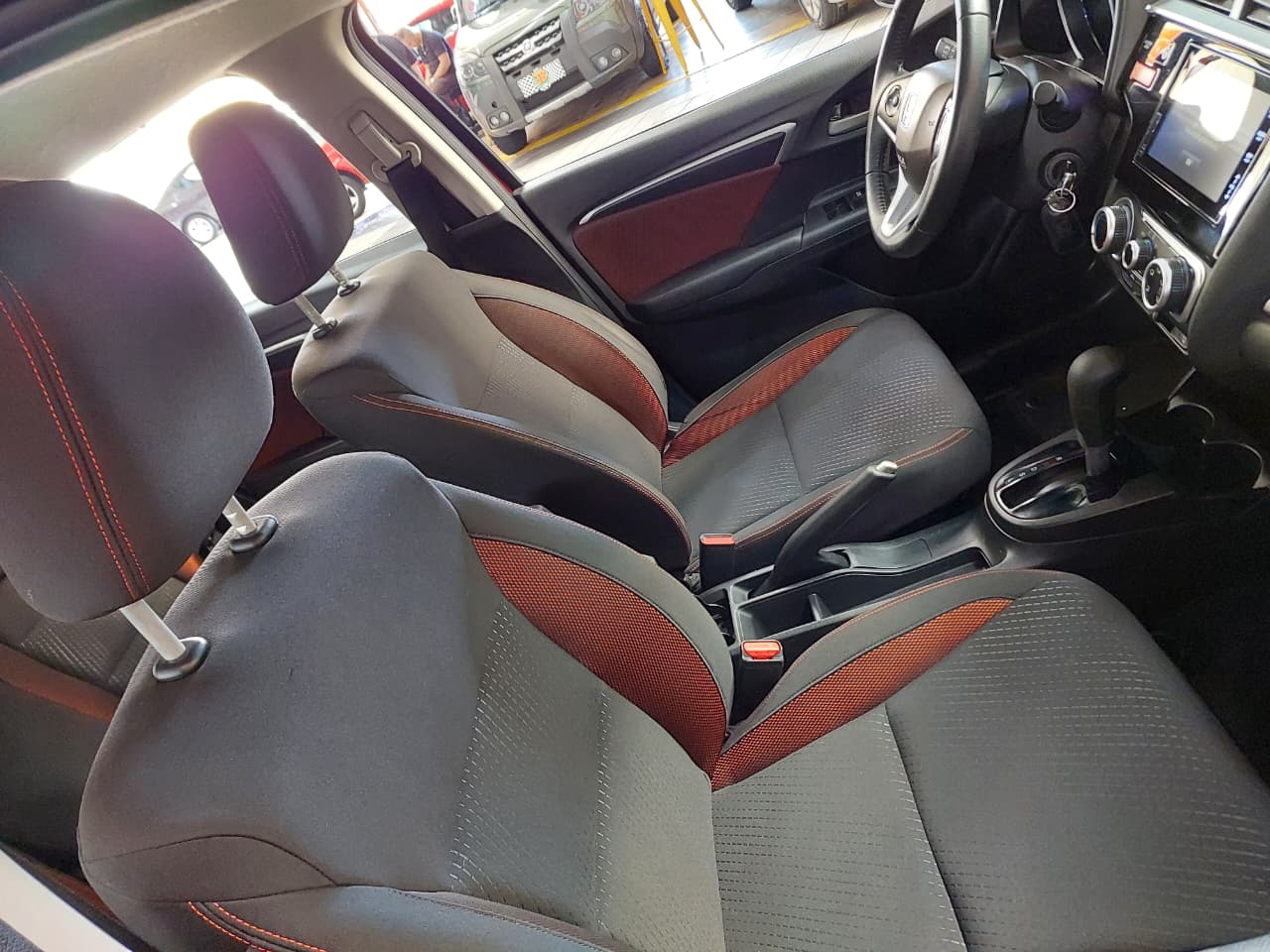 HONDA WR-V