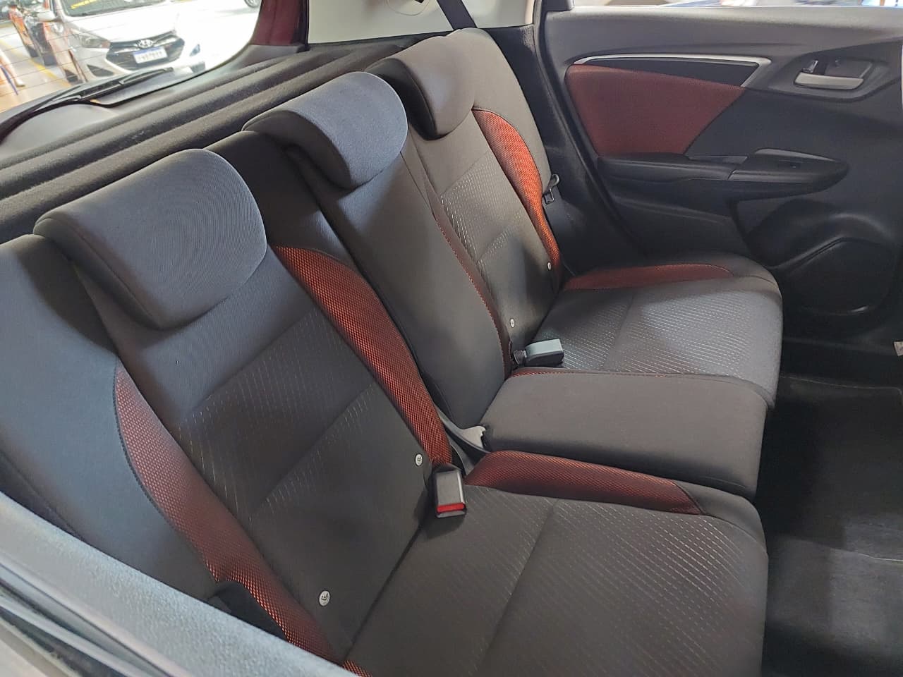 HONDA WR-V