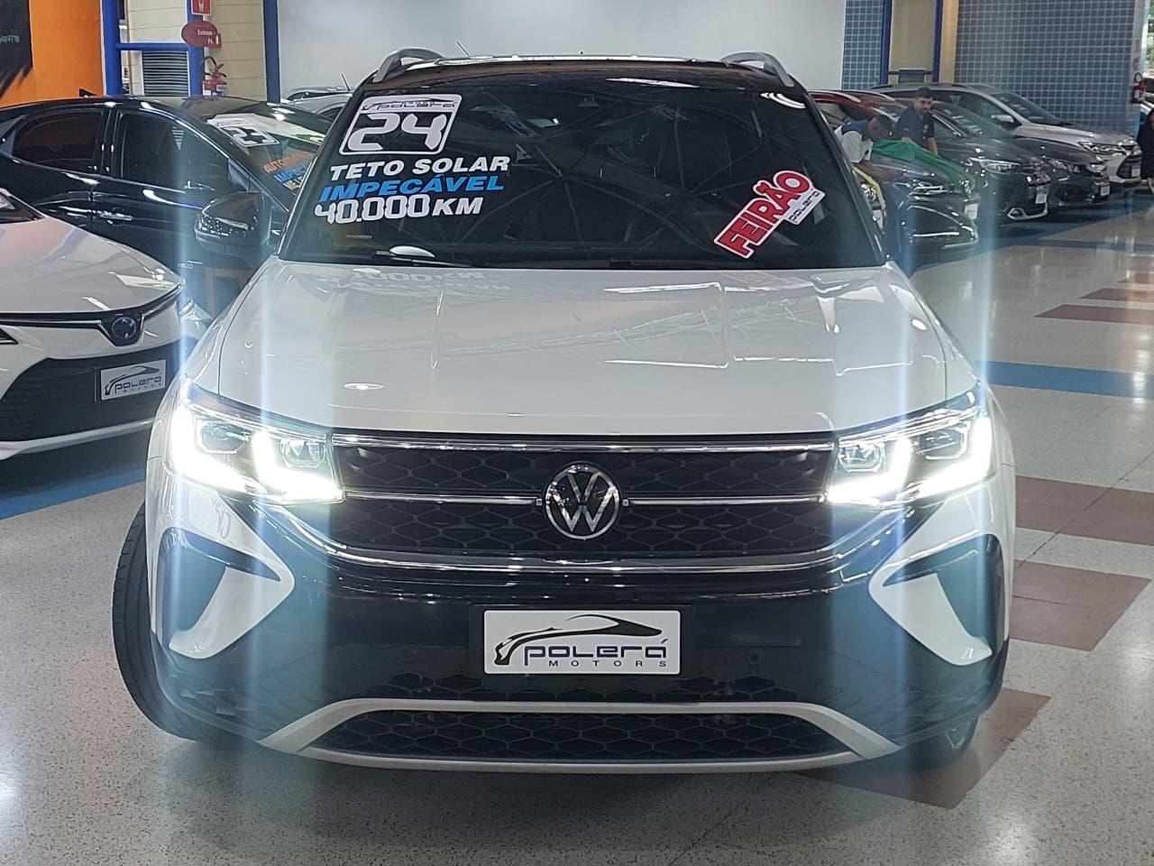 VOLKSWAGEN TAOS
