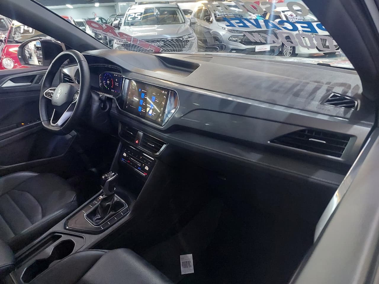 VOLKSWAGEN TAOS