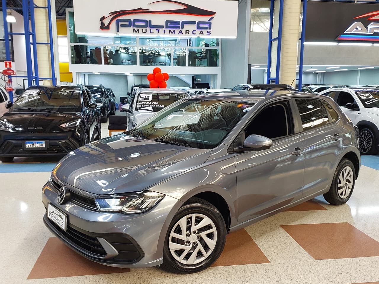 VOLKSWAGEN POLO