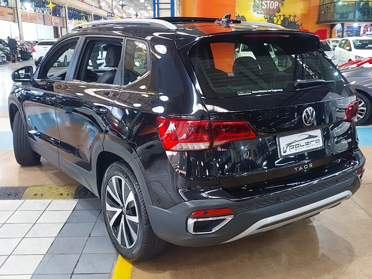 VOLKSWAGEN TAOS