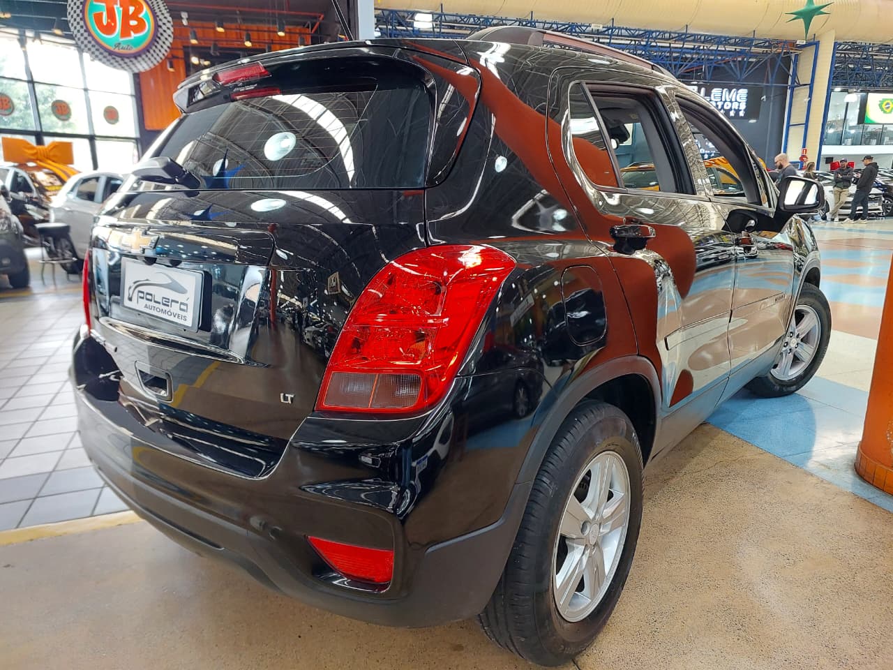 CHEVROLET TRACKER