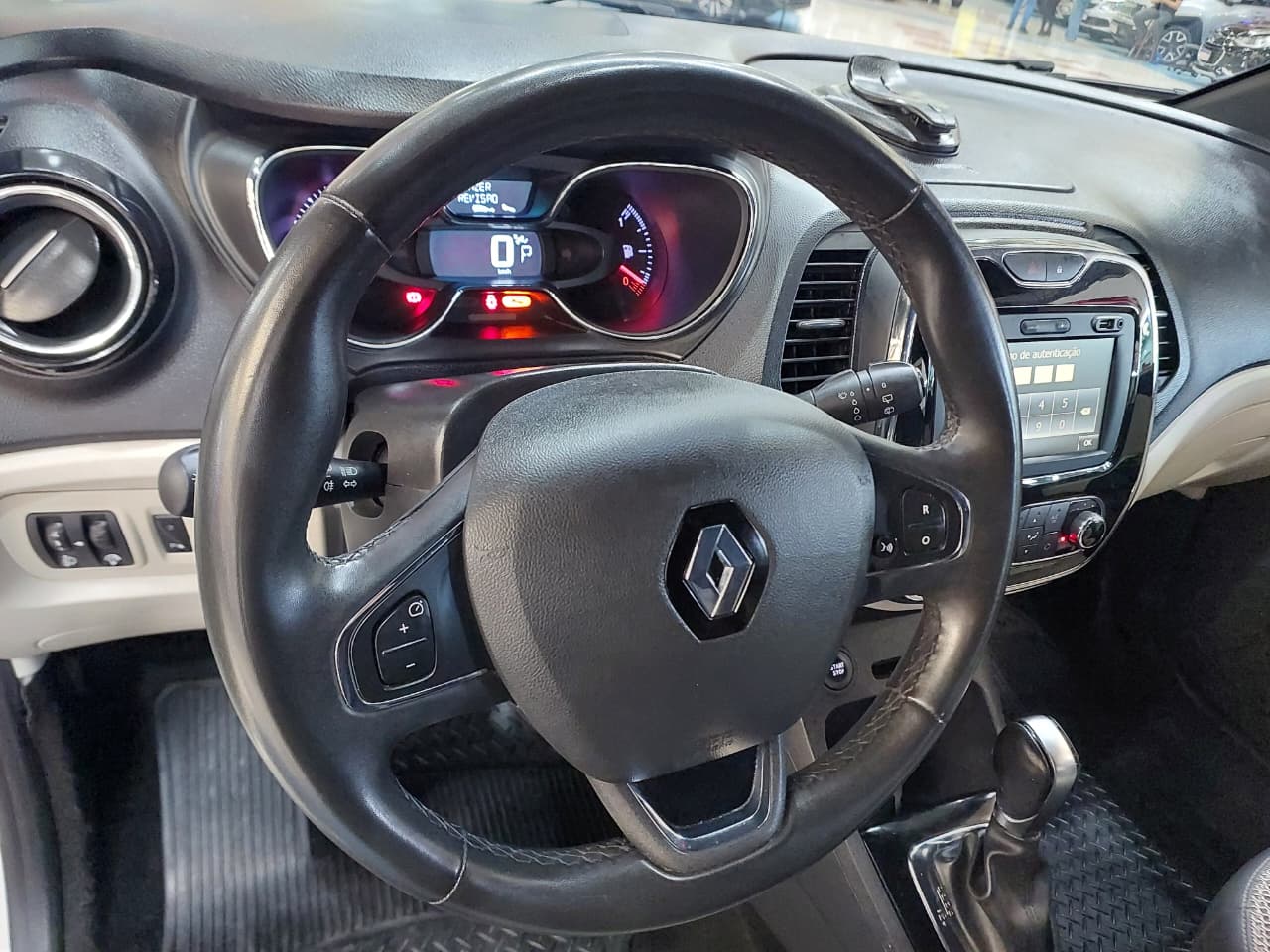 RENAULT CAPTUR