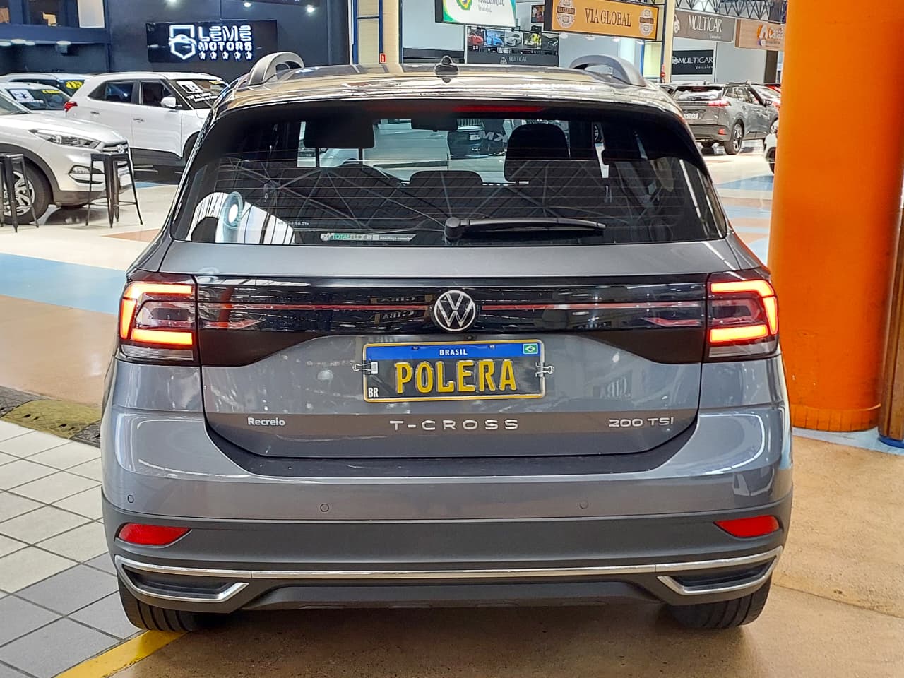 VOLKSWAGEN T-CROSS