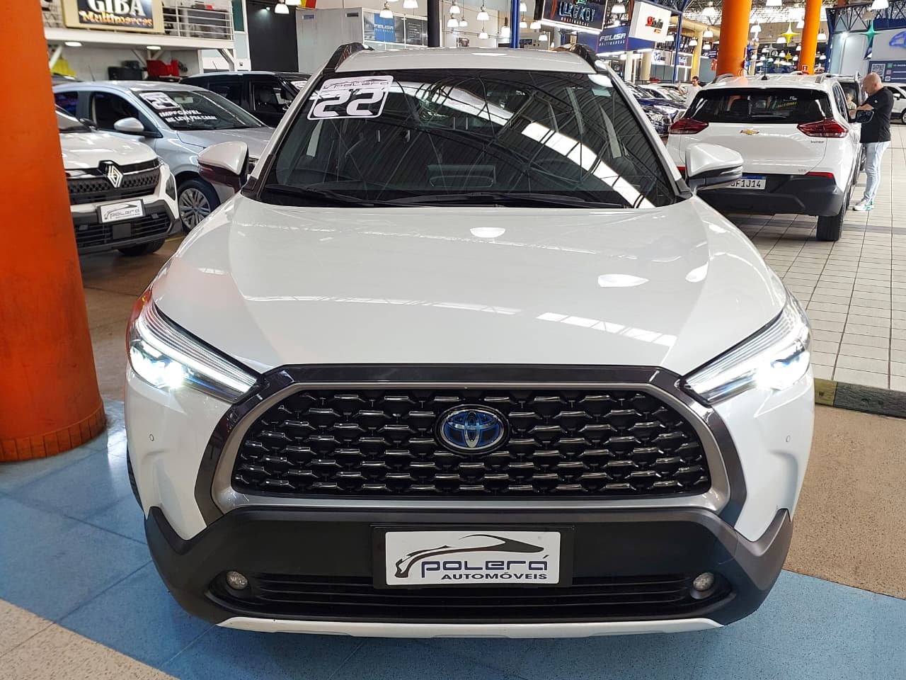 TOYOTA COROLLA CROSS
