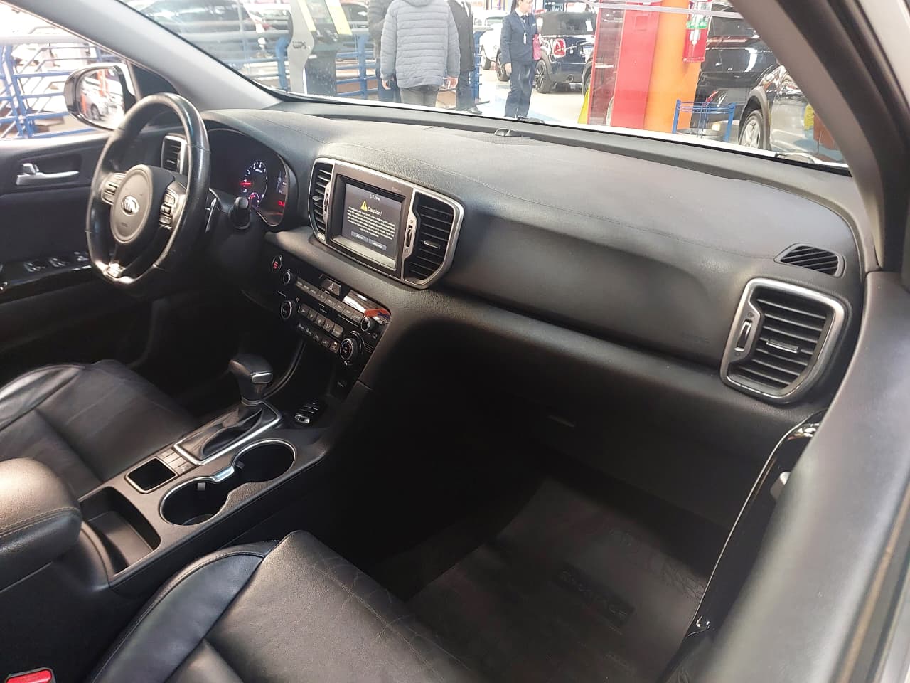 KIA SPORTAGE