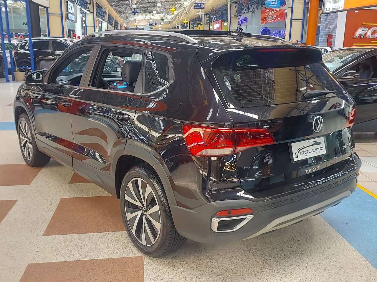 VOLKSWAGEN TAOS