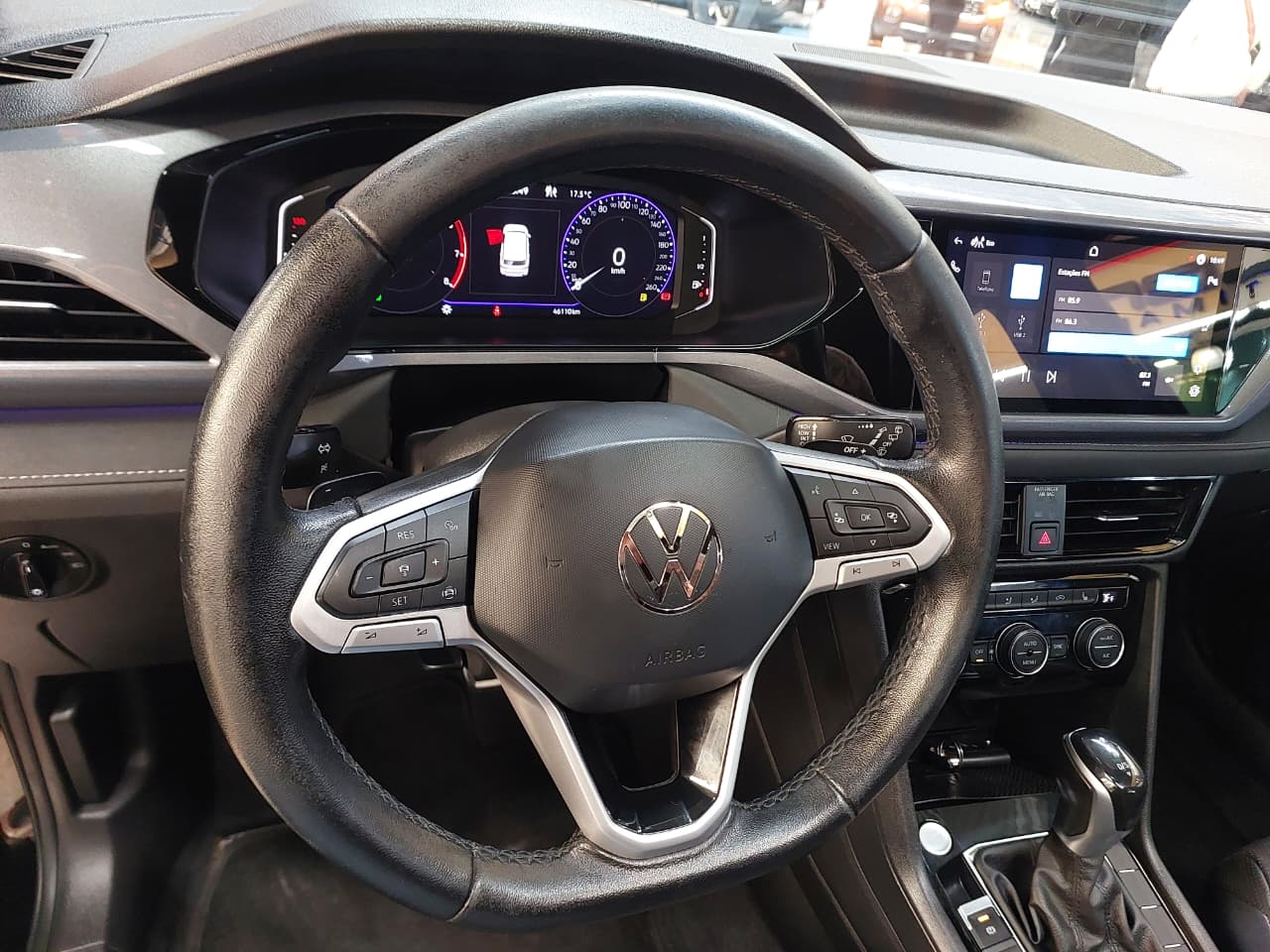 VOLKSWAGEN TAOS