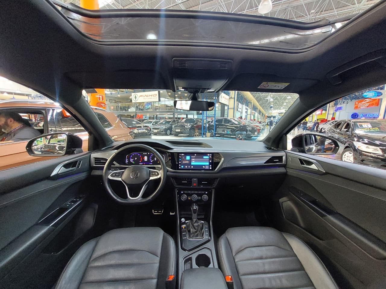 VOLKSWAGEN TAOS