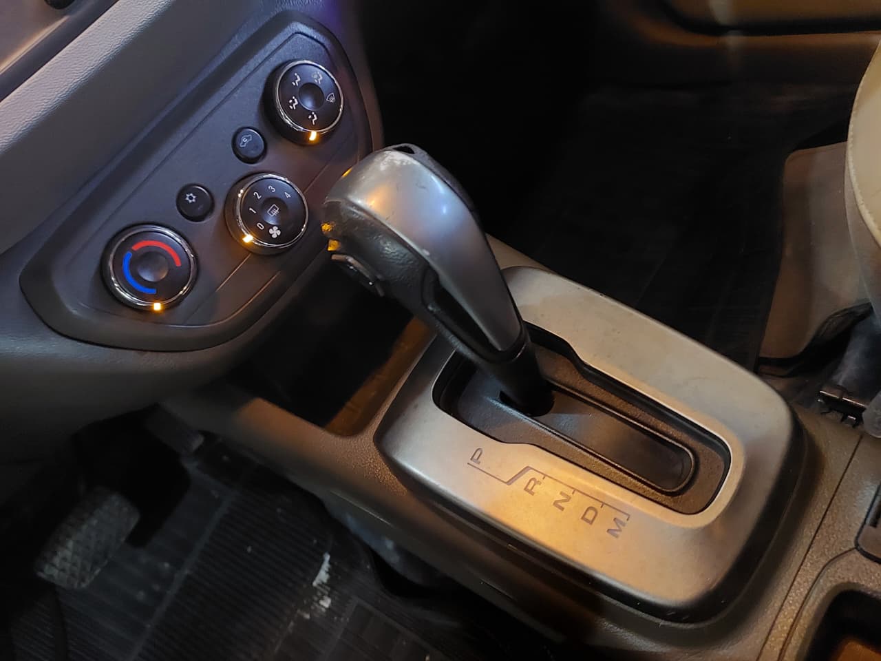 CHEVROLET SPIN