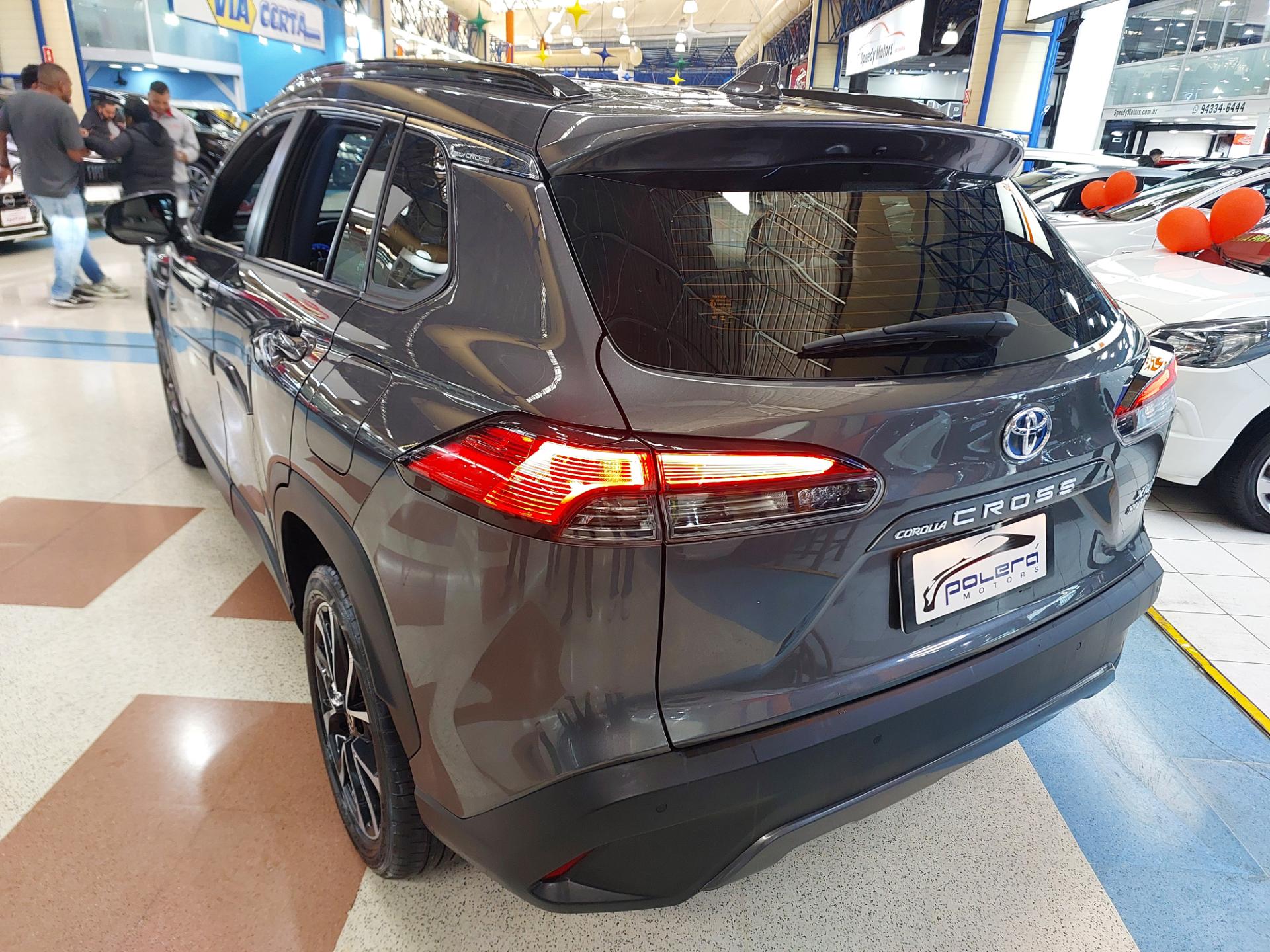TOYOTA COROLLA CROSS