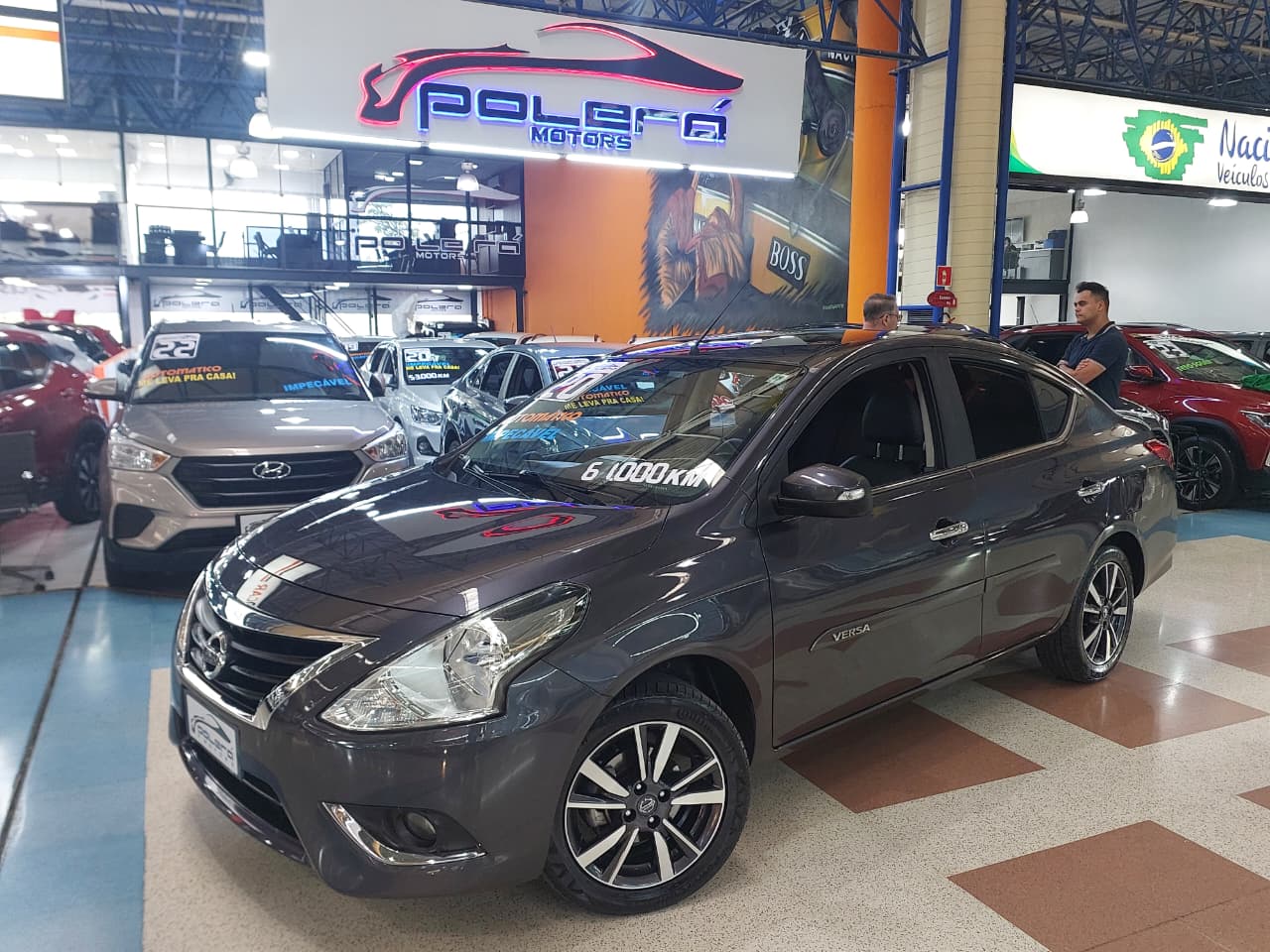 NISSAN VERSA