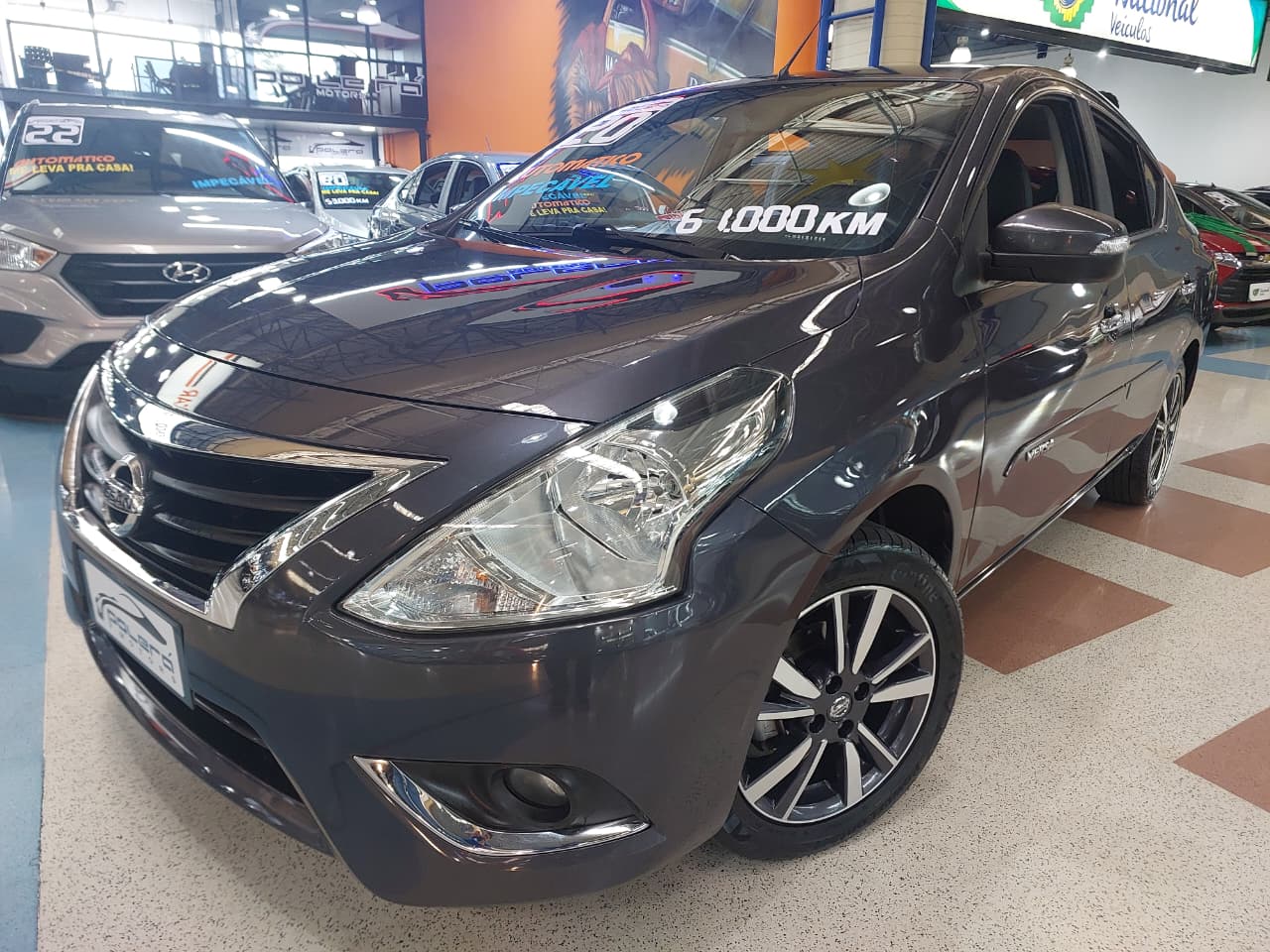 NISSAN VERSA