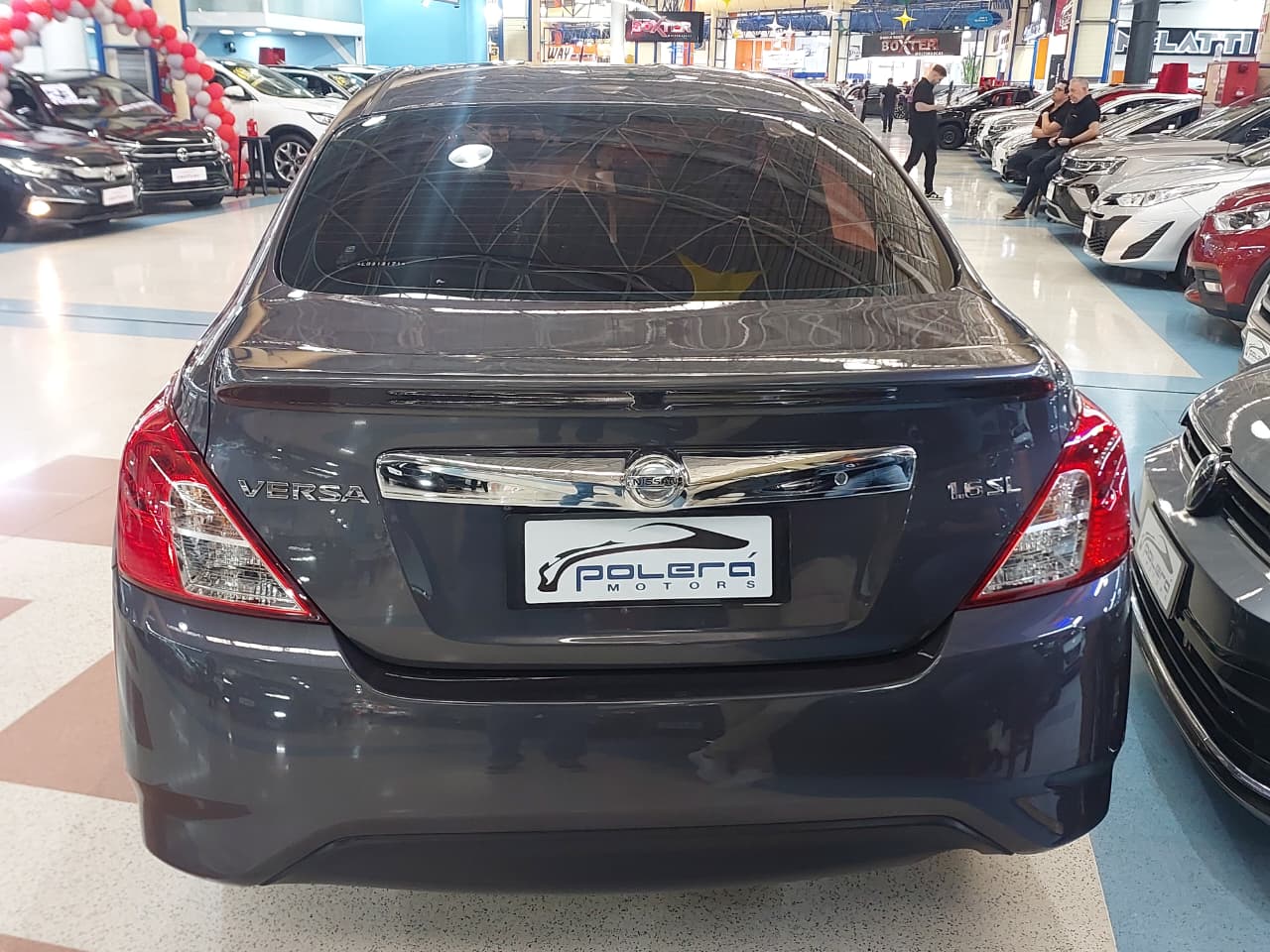 NISSAN VERSA