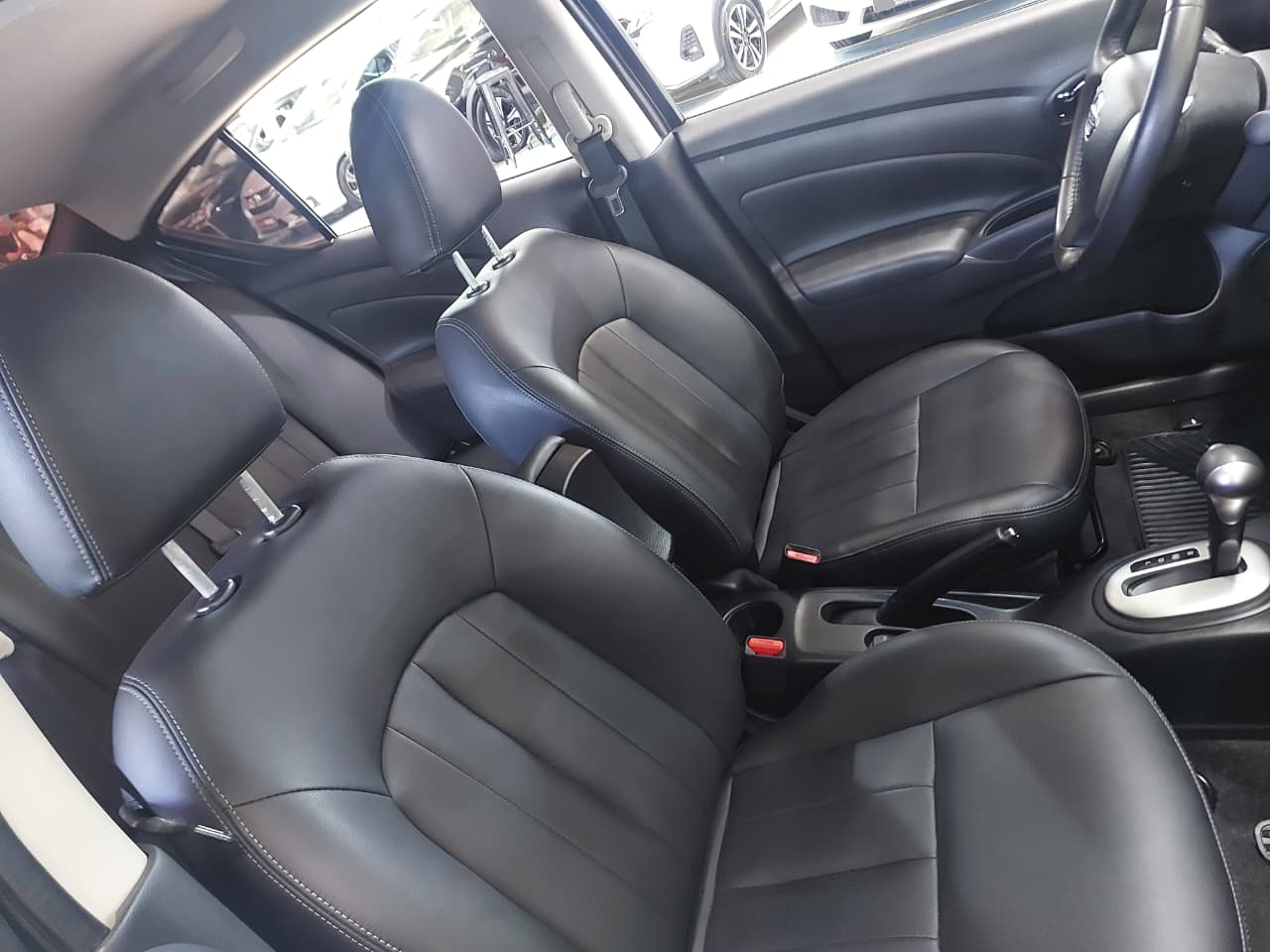 NISSAN VERSA