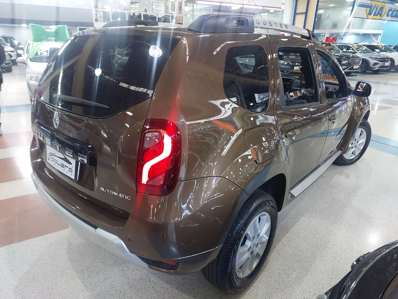 RENAULT DUSTER