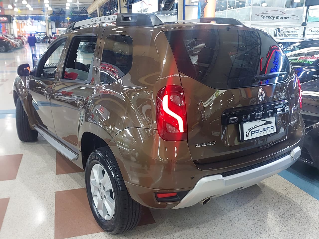 RENAULT DUSTER