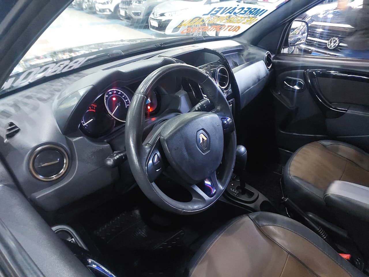 RENAULT DUSTER