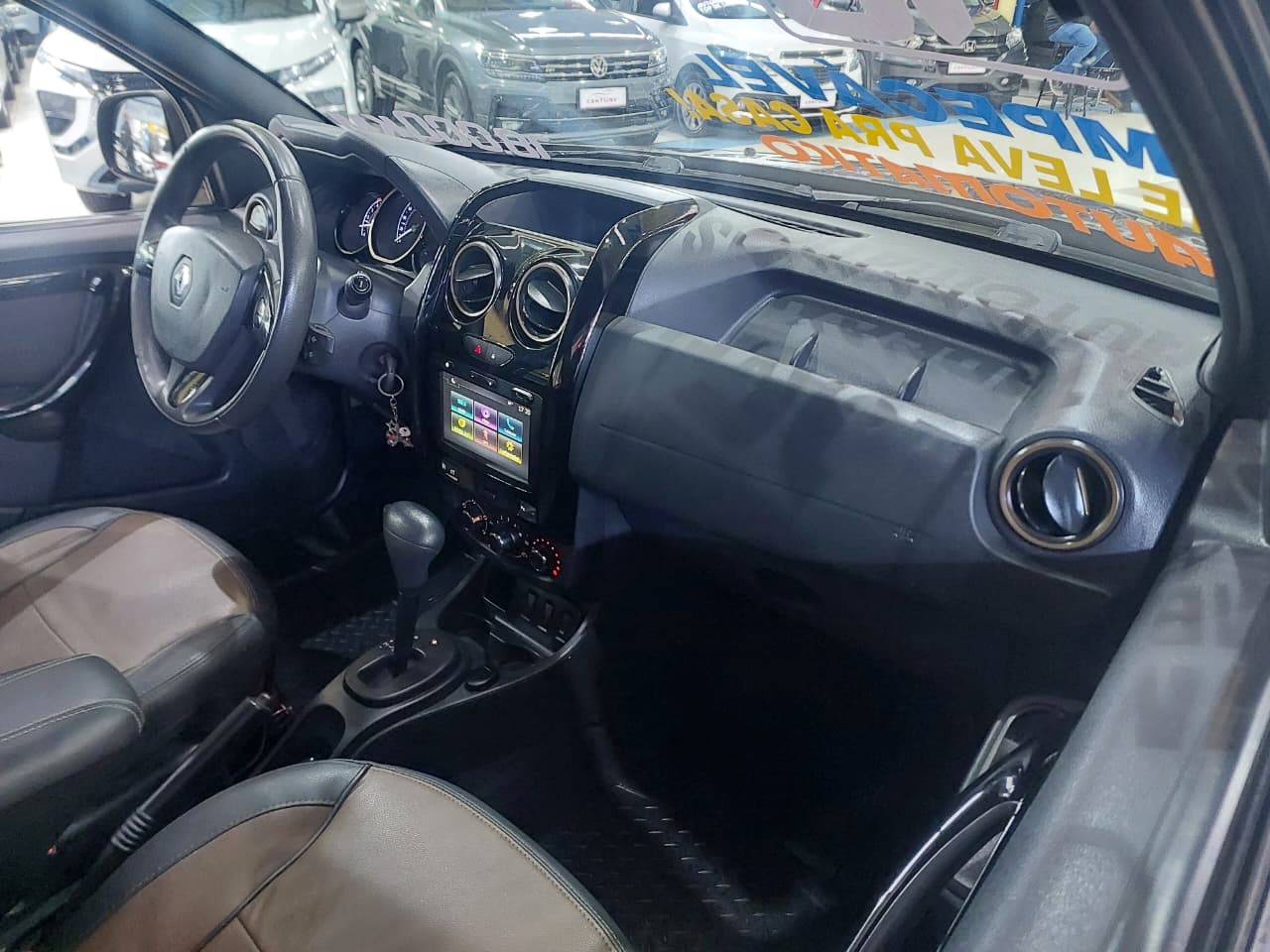 RENAULT DUSTER