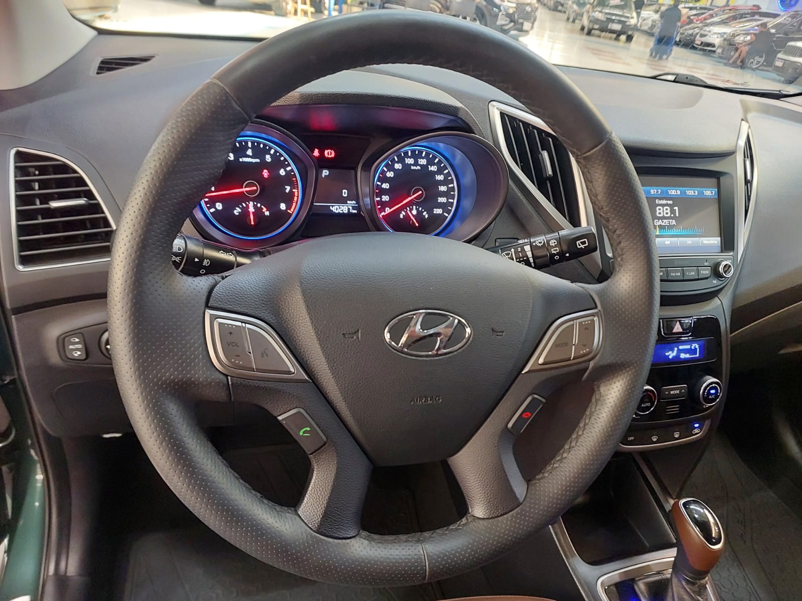HYUNDAI HB20X