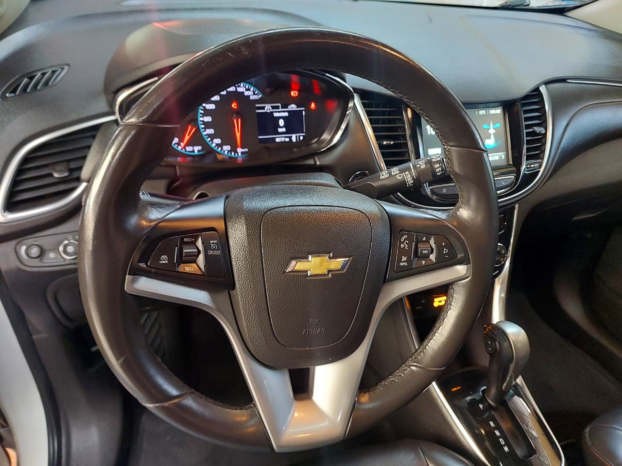 CHEVROLET TRACKER
