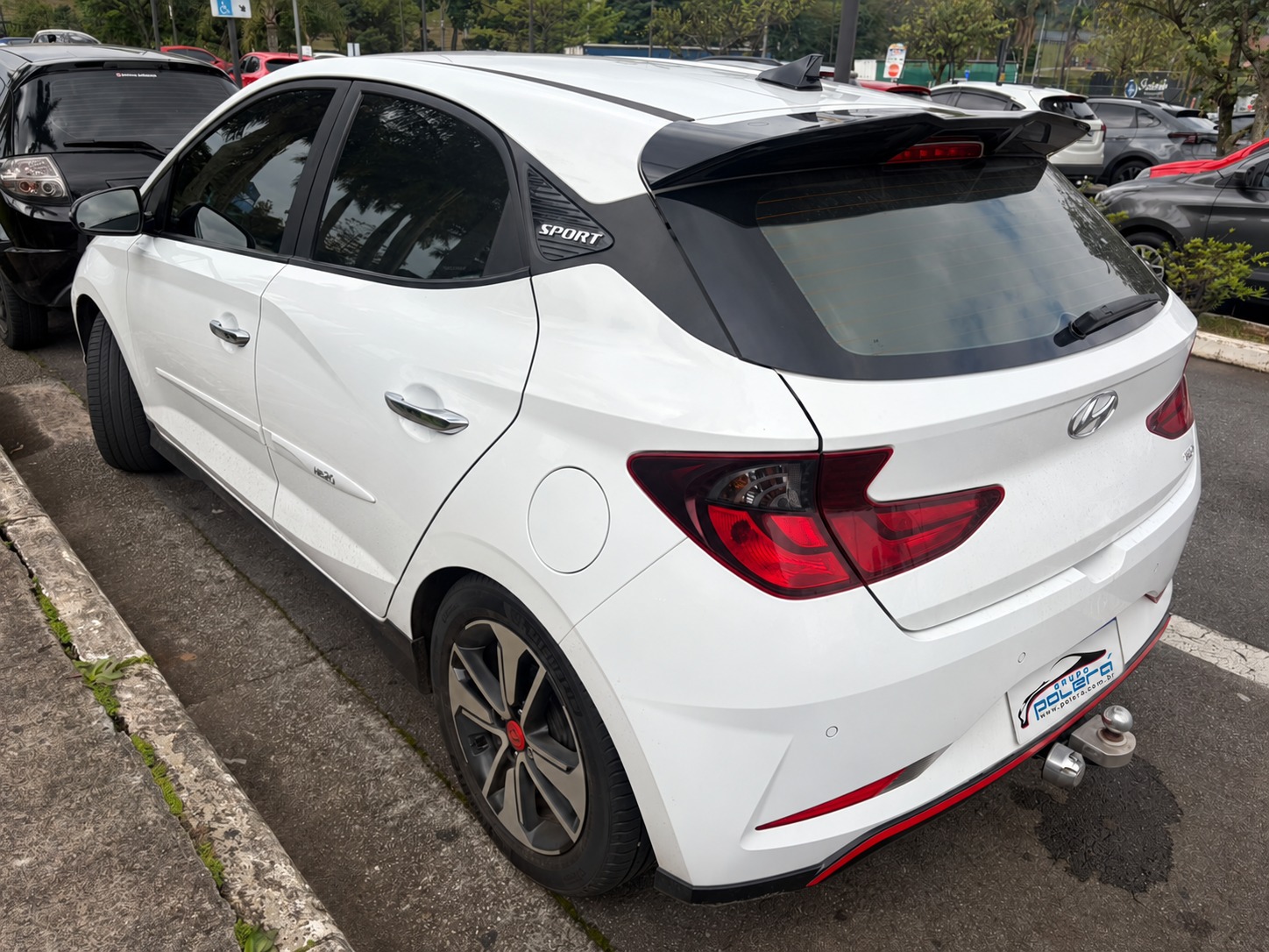 HYUNDAI HB20