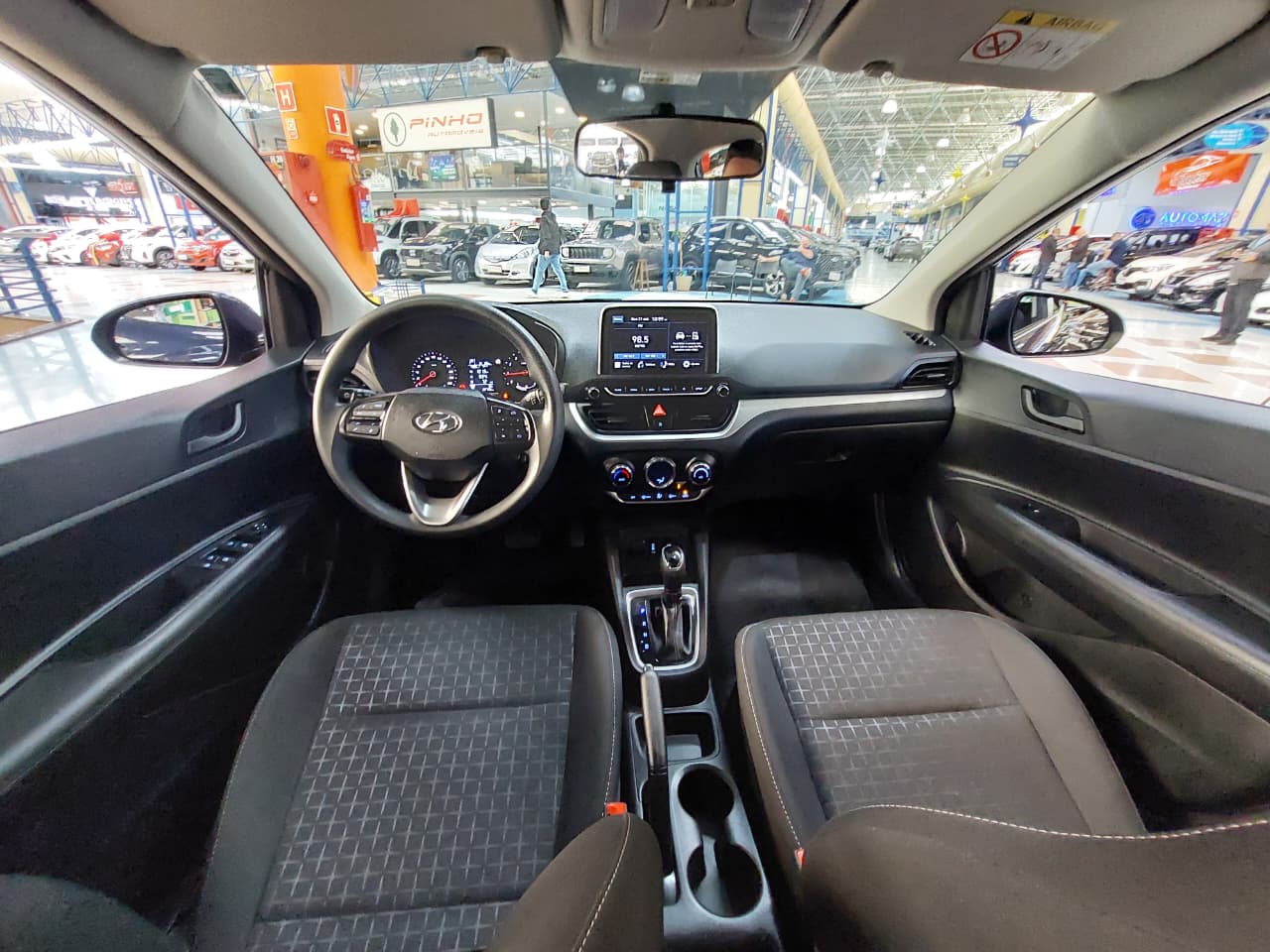 HYUNDAI HB20