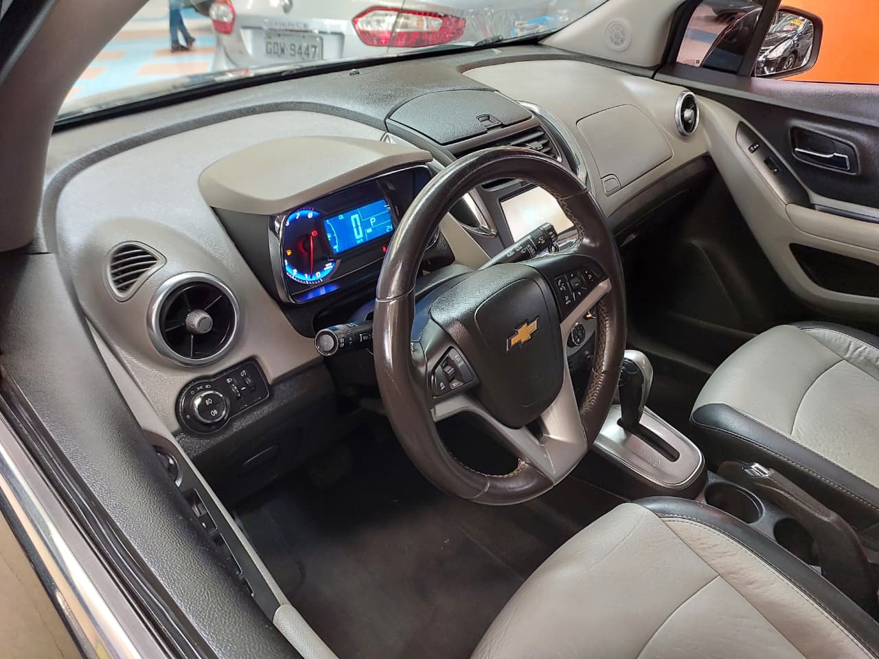 CHEVROLET TRACKER