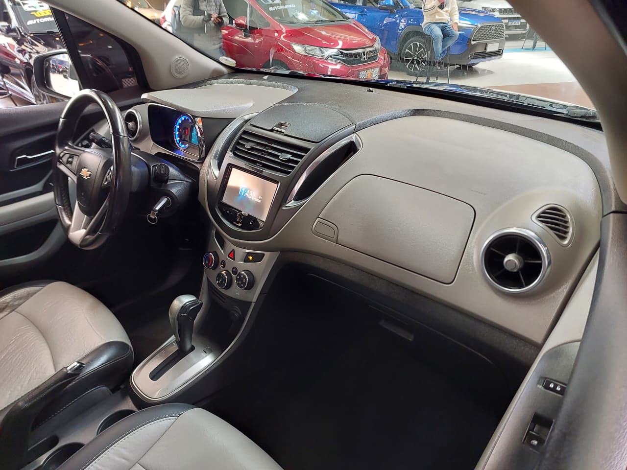 CHEVROLET TRACKER