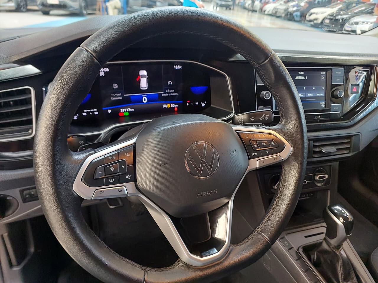 VOLKSWAGEN VIRTUS