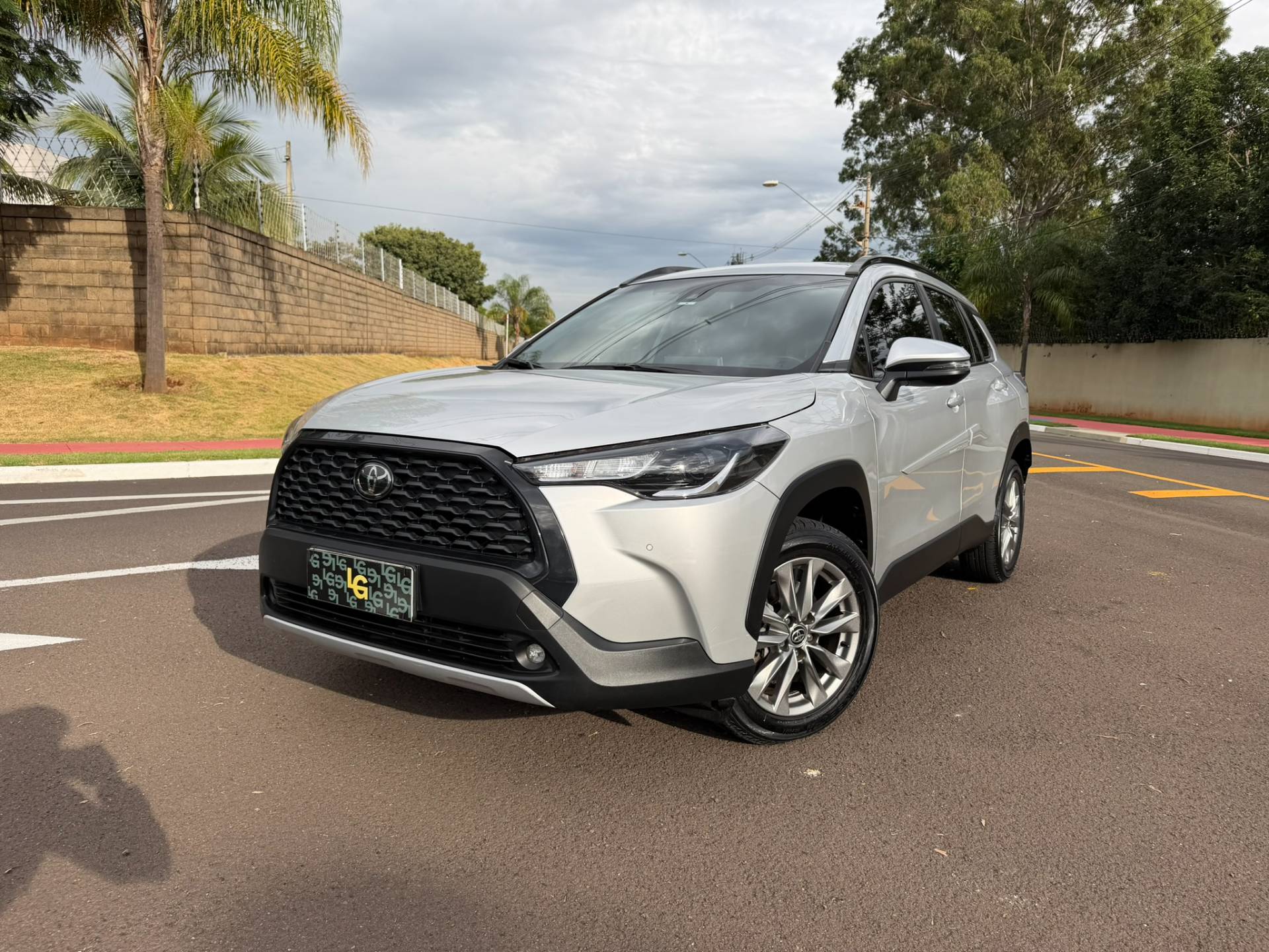 TOYOTA COROLLA CROSS