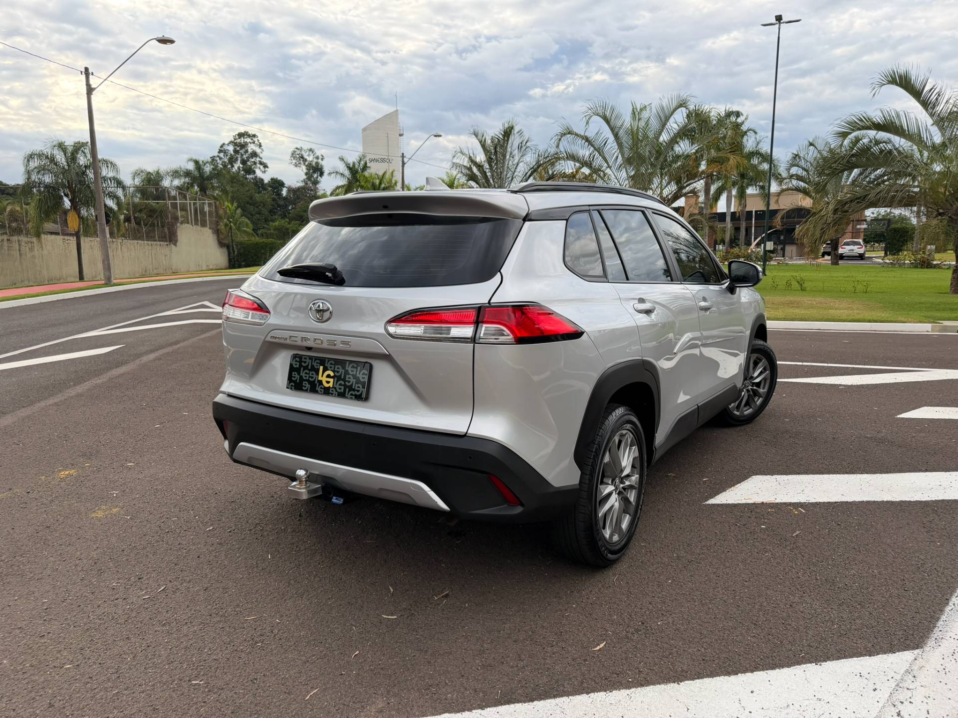 TOYOTA COROLLA CROSS