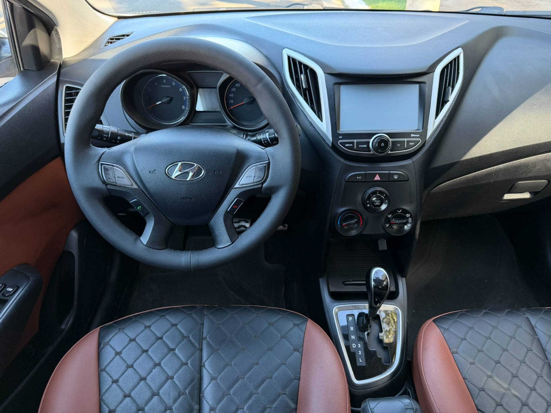 HYUNDAI HB20X