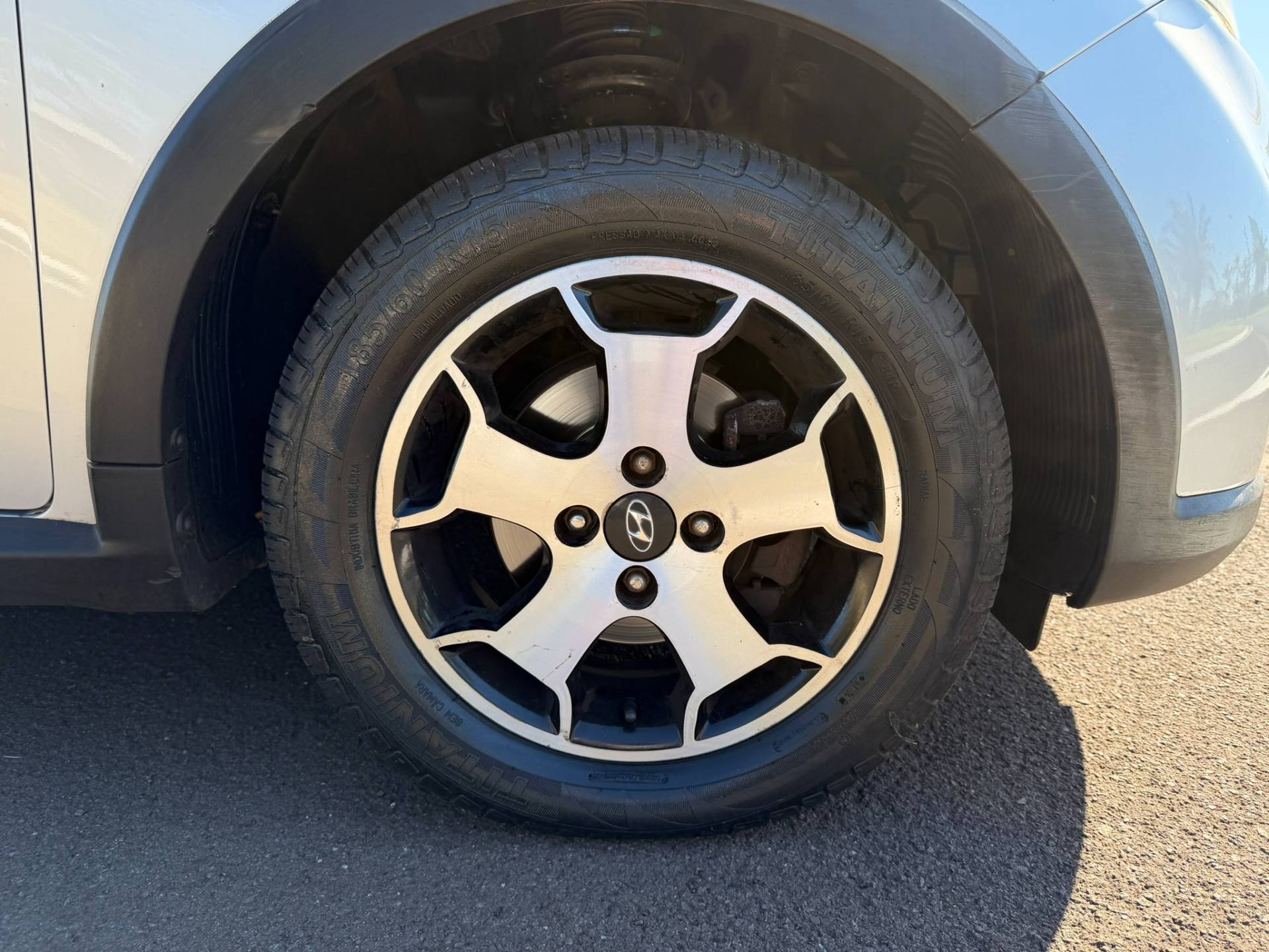 HYUNDAI HB20X