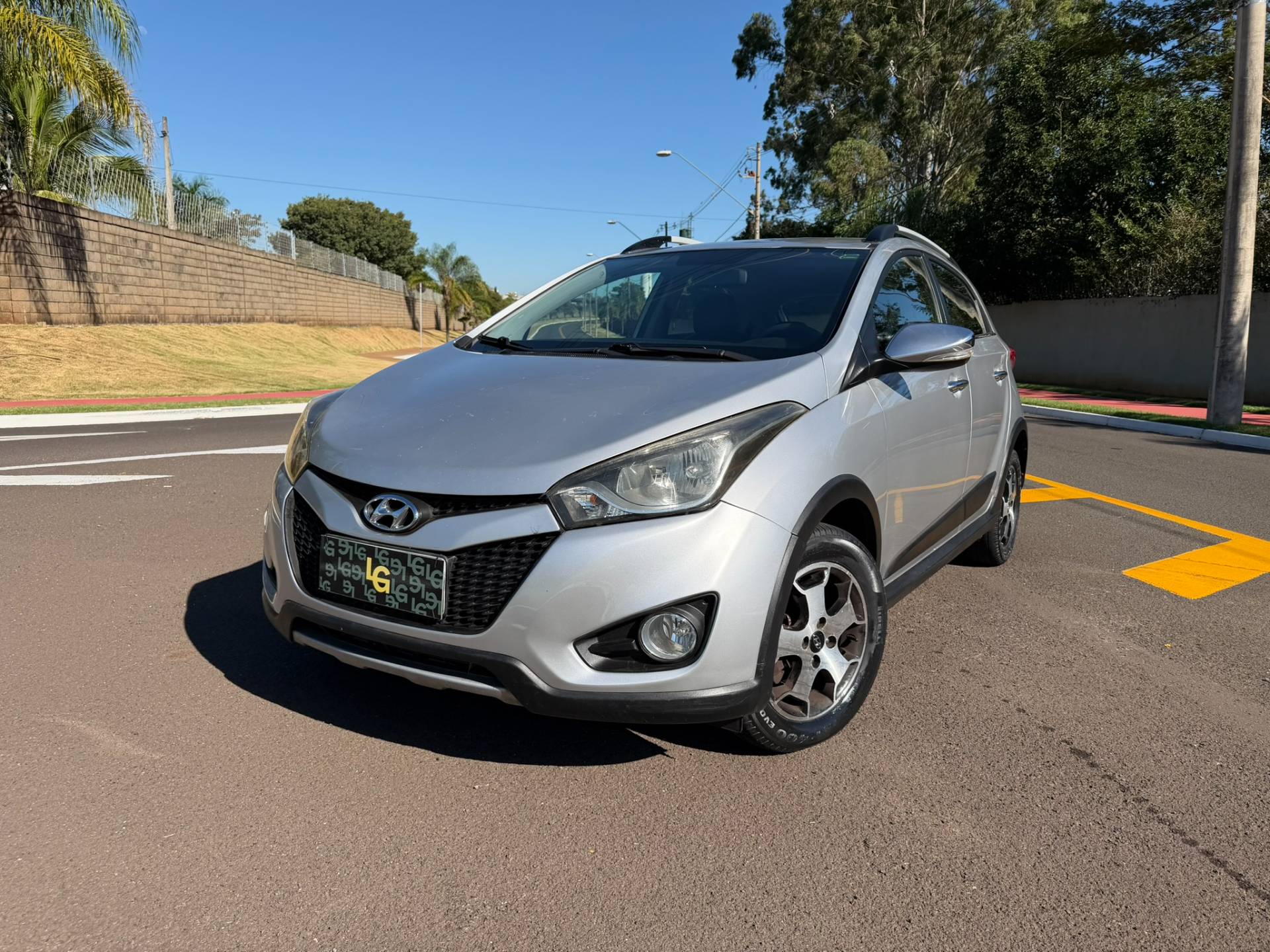 HYUNDAI HB20X