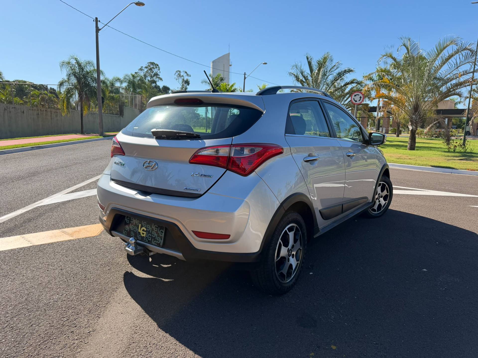 HYUNDAI HB20X
