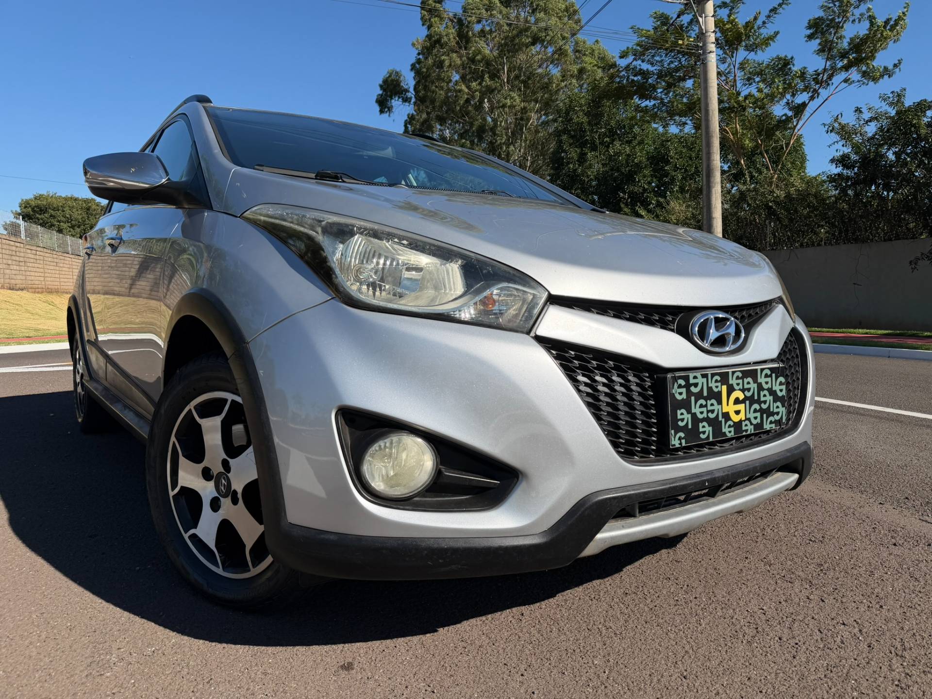 HYUNDAI HB20X